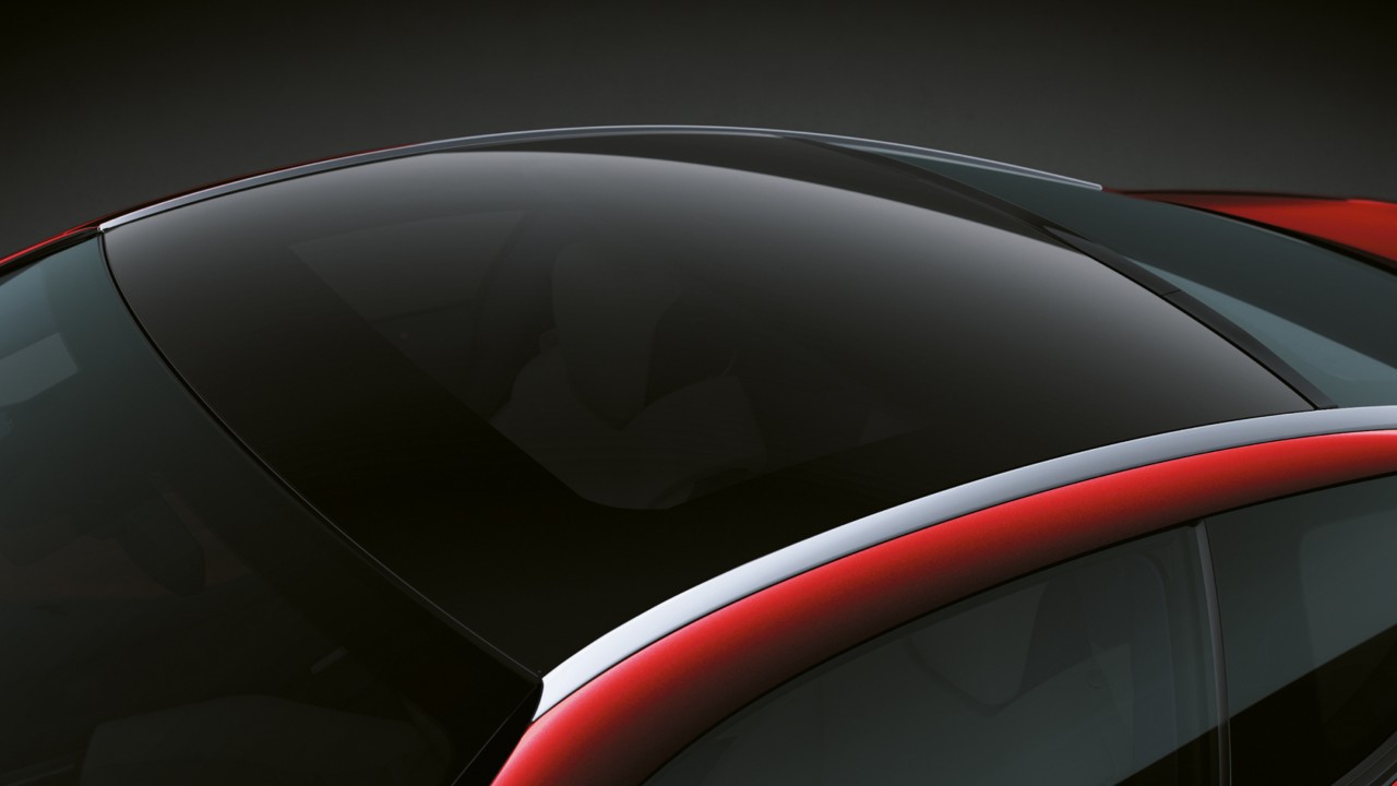 Lexus LC glass roof 